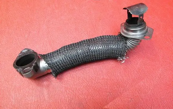 Citroen DS3 EGR valve line/pipe/hose 9674950180