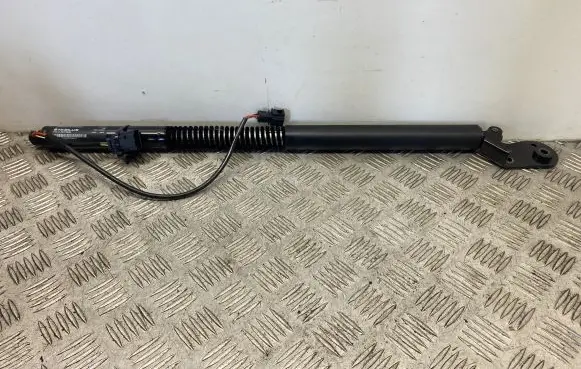 Audi A7 S7 4G Tailgate/trunk strut/damper 4G8827851F