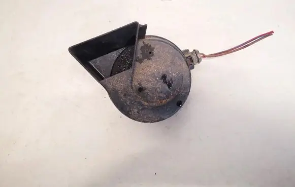Audi A5 8T 8F Horn signal e1000233