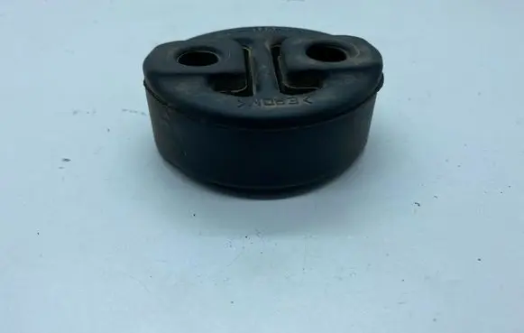 Subaru Outback (BT) Muffler mount bracket/holder 44066AL00A