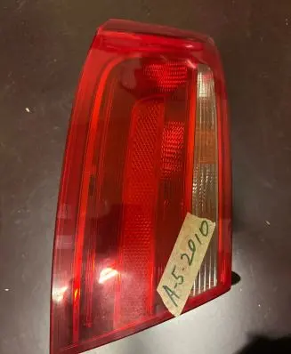 Audi A5 8T 8F Tailgate rear/tail lights 8T0945095 AU484 4508