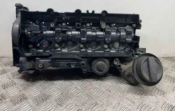 BMW 5 F10 F11 Rocker cam cover 7810584