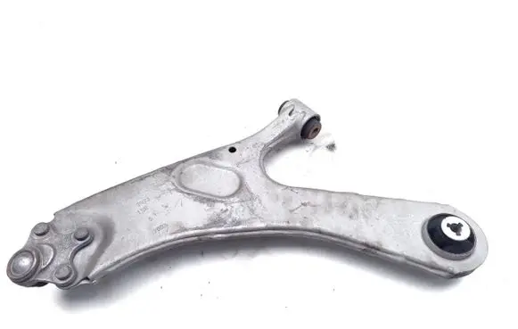 Peugeot 2008 II Front control arm 