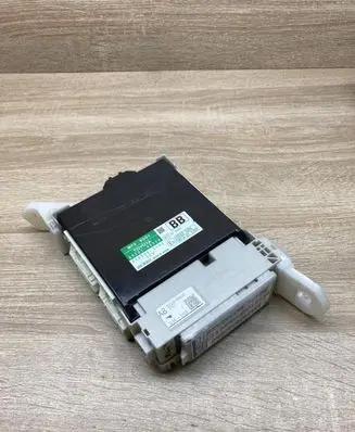 Lexus RX 450H Central body control module 8922148520 2380003192 8273048A30