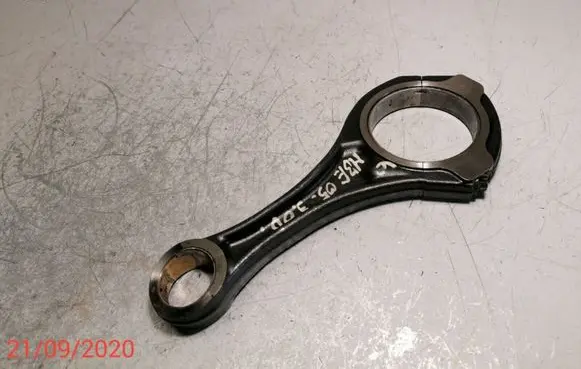 Mercedes-Benz E W211 Connecting rod/conrod 