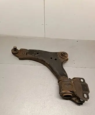 Volvo XC60 Front lower control arm/wishbone 8G9N3A053