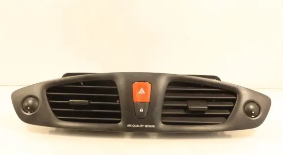 Renault Scenic III - Grand scenic III Dashboard air vent grill cover trim 682600031R