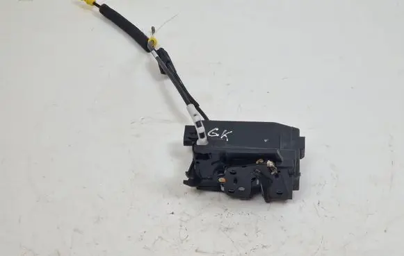 Peugeot 308 Rear door lock 9810310180