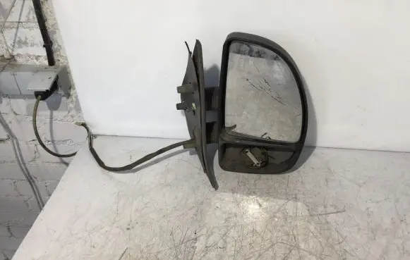 Peugeot Boxer Front door electric wing mirror E30157142