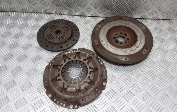 Toyota Corolla E120 E130 Clutch set kit 320017210
