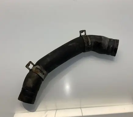 Mercedes-Benz E W211 Engine coolant pipe/hose 