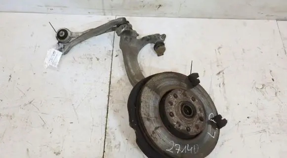 Audi A4 S4 B7 8E 8H Front wheel hub spindle knuckle