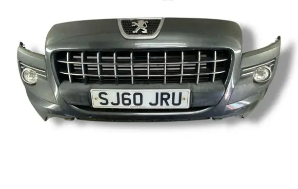 Peugeot 3008 I Front bumper
