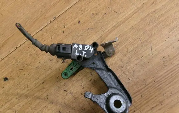 Audi A8 S8 D4 4H Rear air suspension level height sensor 4H0907503 304059
