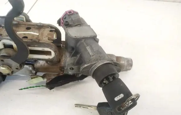 Audi A4 S4 B5 8D Ignition lock