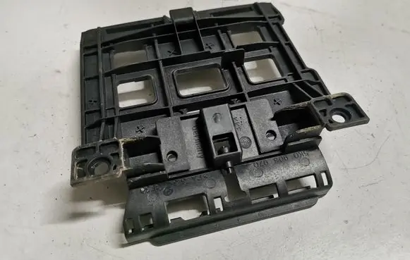Volkswagen Eos Other engine bay part 5K0906507