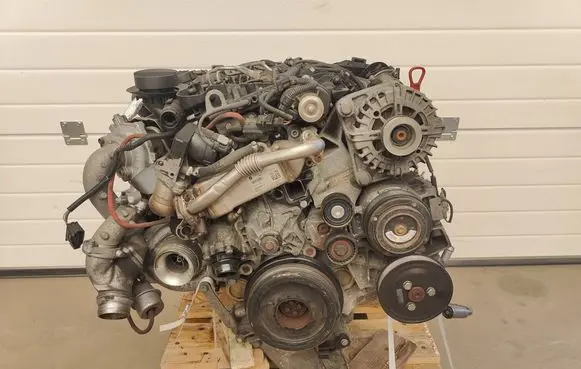 BMW X1 E84 Engine N47D20D 92867617