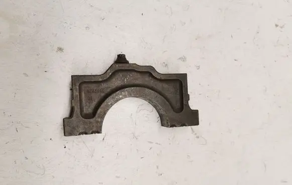 BMW 7 G11 G12 Crankshaft Holder 7797928