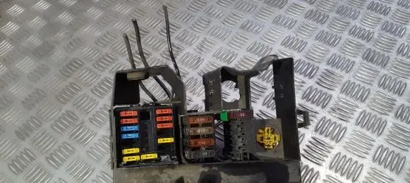 Citroen Xsara Fuse box set 624272780