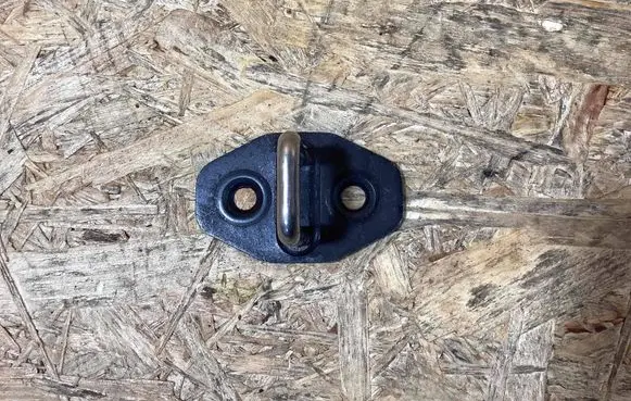 Porsche Cayenne (92A) Loading door lock loop/hook striker 7p0827517f