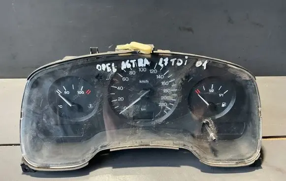Opel Astra G Speedometer (instrument cluster) 351146000 09228779