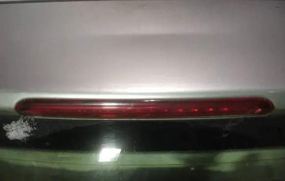 KIA Ceed Third/center stoplight 