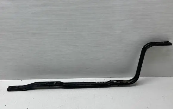 Peugeot 5008 II Fuel tank mounting bracket 9814136180