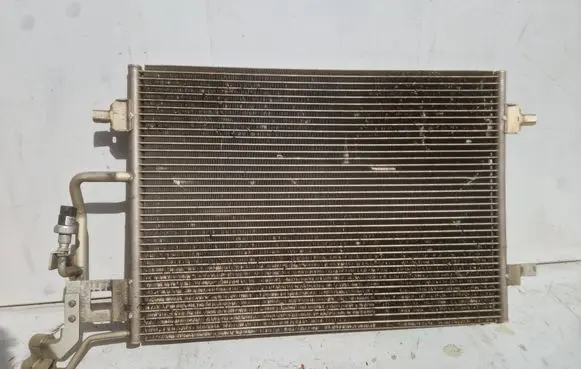 Volkswagen PASSAT B5 A/C cooling radiator (condenser) 3B0260401A