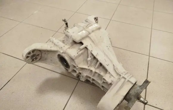 Mercedes-Benz R W251 Rear differential 