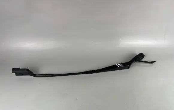 Peugeot 5008 II Front wiper blade arm 9810664880