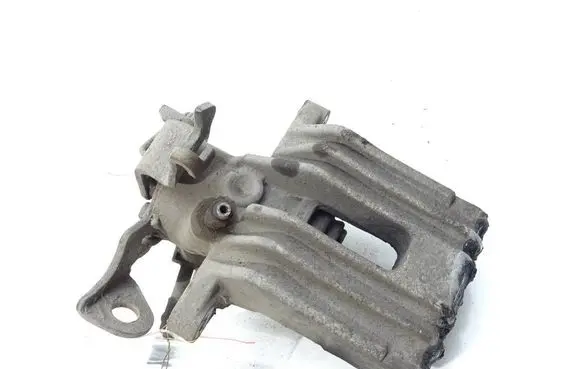 Skoda Superb B5 (3U) Rear brake caliper