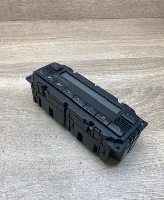 Volkswagen PASSAT B5.5 Climate control unit 3B1907044K