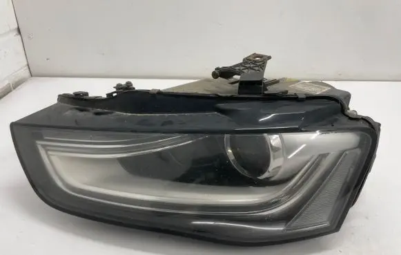 Audi A4 S4 B8 8K Headlight/headlamp 8K0941005A