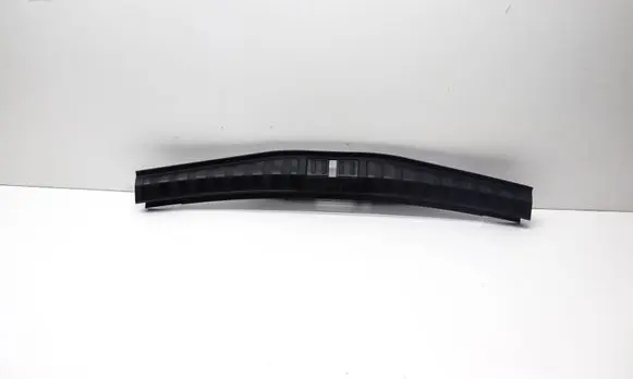 Alfa Romeo Stelvio Side skirt rear trim 156126138