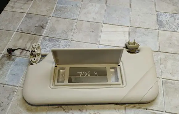 Ford Focus Sun visor