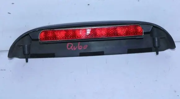 Fiat Qubo Third/center stoplight