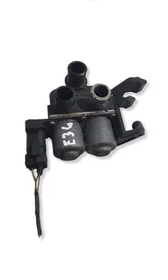 BMW 3 E36 Coolant heater control valve 8375792 1147412147