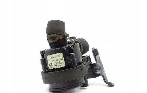 Seat Leon (5F) Electric auxiliary coolant/water pump 5Q0121591CN