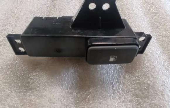 Hyundai Ioniq Fuel tank opening switch 93555G2900 120021395 1708110000136