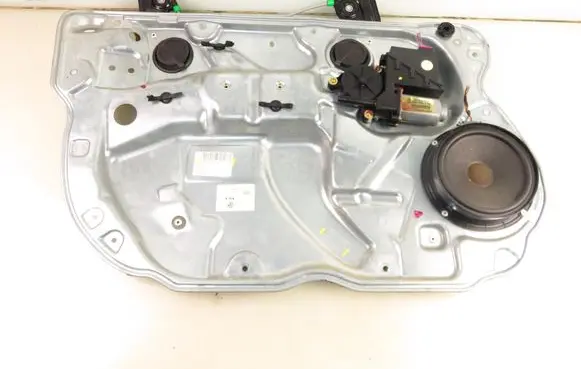 Volkswagen Polo IV 9N3 Front door window regulator with motor 6Q2959802A 6Q4837461G 6Q4837755