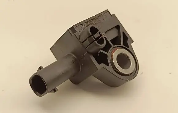 Chrysler Pacifica Airbag deployment crash/impact sensor 68245079AA