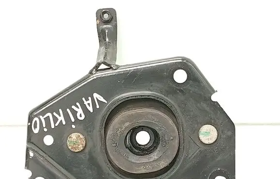 Engine mount bracket