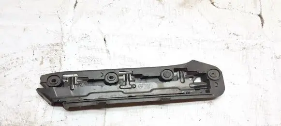 Volkswagen Touran I Front bumper mounting bracket 1t0807935