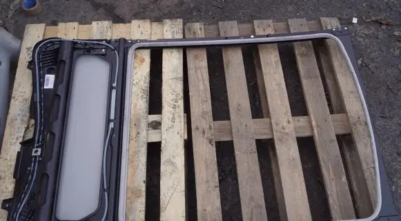Nissan Qashqai Sunroof frame 916864EA00