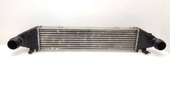Mercedes-Benz E W212 Intercooler radiator A2045000100 3138476