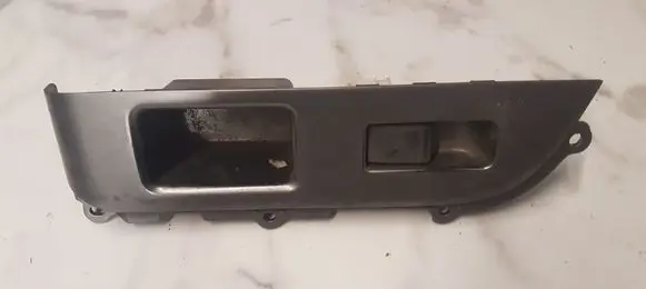 Nissan X-Trail T30 Electric window control switch 80961EQ300X