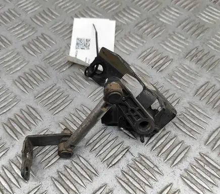 Genesis GV60 Rear air suspension level height sensor 92195F5000