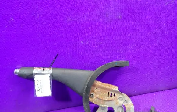 Handbrake/parking brake lever assembly
