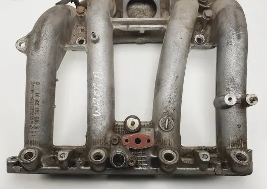 Mercedes-Benz 190 W201 Intake manifold 1021413501