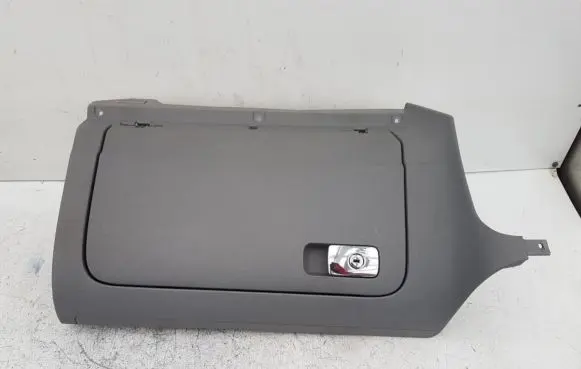 Volkswagen Golf V Glove box 1K1857290